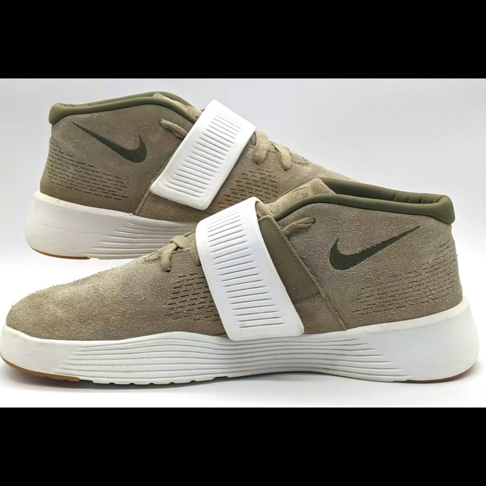 Nike Ultra XT men's 10 suede leather khaki Excellent Condition Fast Shipping